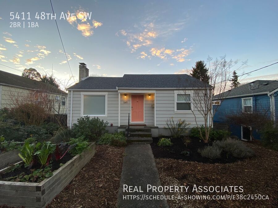 5411 48th Ave SW in Seattle, WA - Building Photo