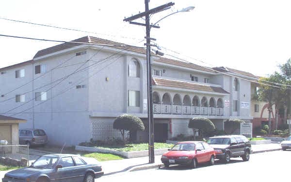 Lemoli Terrace in Hawthorne, CA - Building Photo - Building Photo