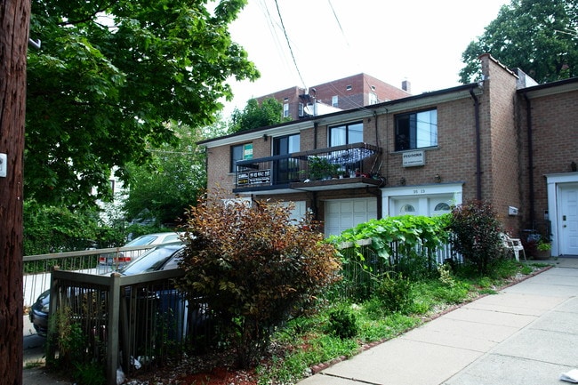 3511-3517 149th Pl in Flushing, NY - Building Photo - Building Photo