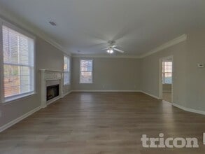 482 Rutlidge Park Ln in Suwanee, GA - Building Photo - Building Photo