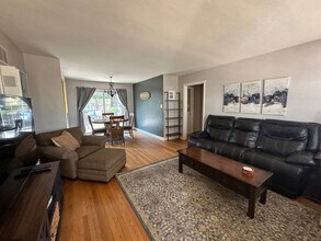 7221 Vassar Ave in La Mesa, CA - Building Photo - Building Photo