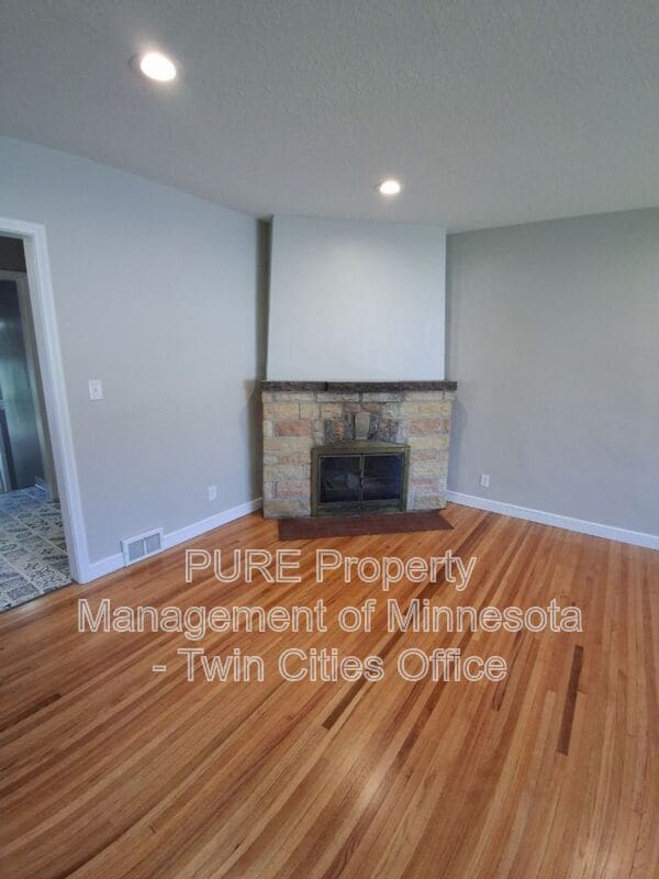 property at 5557 146th St N