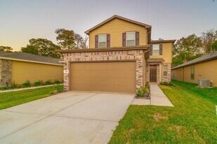 27618 Mesabe Dr in Magnolia, TX - Building Photo