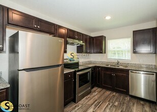 9106 N Peachtree Way in Citrus Springs, FL - Building Photo - Building Photo