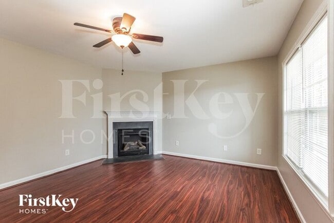 6015 Trailshead Dr in Greensboro, NC - Building Photo - Building Photo