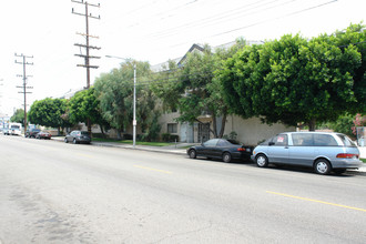 510 S Lake St in Burbank, CA - Building Photo - Building Photo