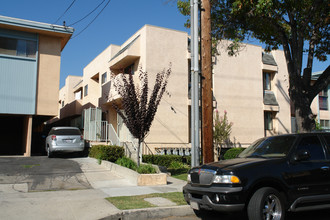 1147 Stanley Ave in Glendale, CA - Building Photo - Building Photo