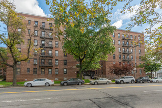 2251-2271 Knapp St in Brooklyn, NY - Building Photo - Building Photo