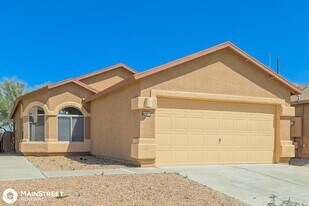 6509 E Garden Stone Dr