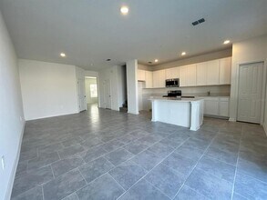 3019 Chantilly Dr in Davenport, FL - Building Photo - Building Photo