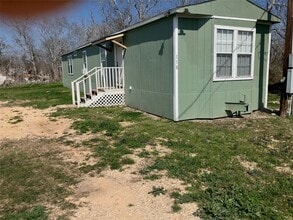 118 Walnut St in Blessing, TX - Building Photo - Building Photo