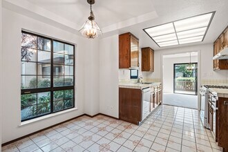 14408 Outrigger Dr in San Leandro, CA - Building Photo - Building Photo