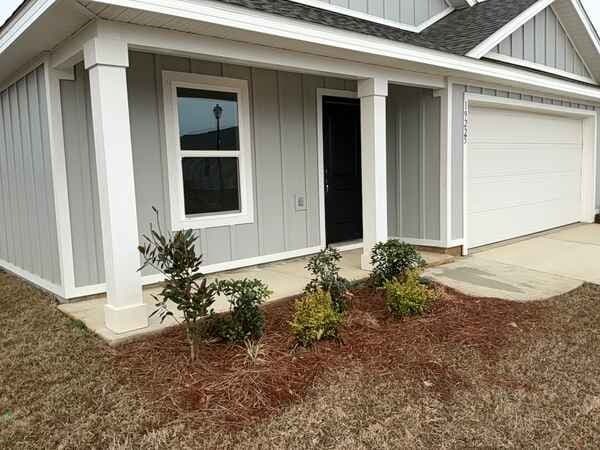 19225 Gray Horse Dr in Foley, AL - Building Photo - Building Photo