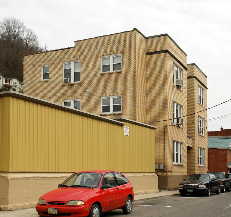 539 Stratton St in Logan, WV - Building Photo