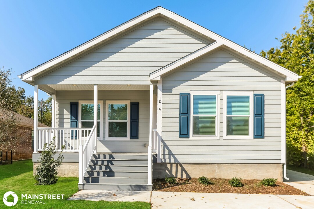 1816 Belzise Terrace in Fort Worth, TX - Building Photo