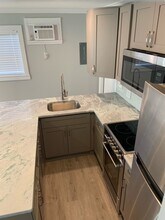 404 Armada Rd S in Venice, FL - Building Photo - Building Photo
