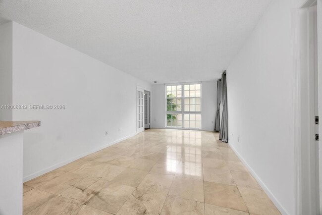 1280 S Alhambra Cir in Coral Gables, FL - Building Photo - Building Photo