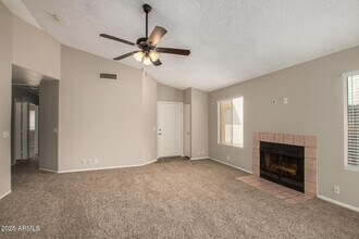 10015 N 66th Dr in Glendale, AZ - Building Photo - Building Photo