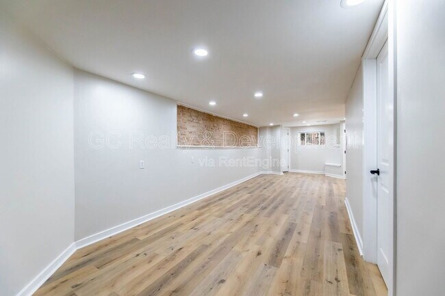 4241 S Calumet Ave in Chicago, IL - Building Photo - Building Photo