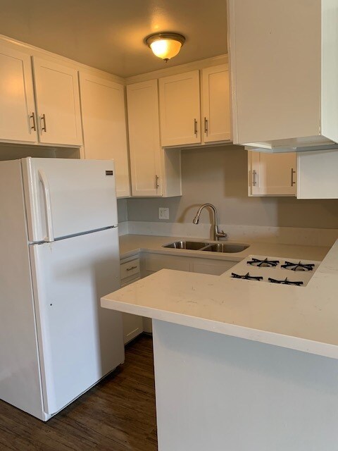 3560 S Centinela Ave in Los Angeles, CA - Building Photo