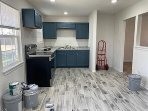 1321 S Crockett Dr in Abilene, TX - Building Photo - Building Photo