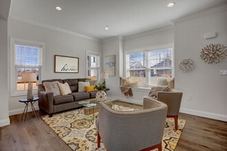 995 Old Elizabethtown Rd in Elizabethtown, PA - Building Photo - Building Photo