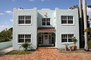 1217 SE 1st Ave, Unit APT 3 in Fort Lauderdale, FL - Building Photo