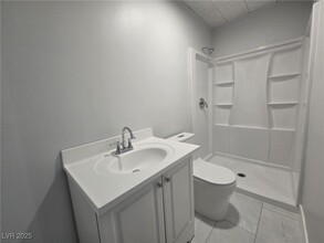 2953 Calle Grande in Las Vegas, NV - Foto de edificio - Building Photo