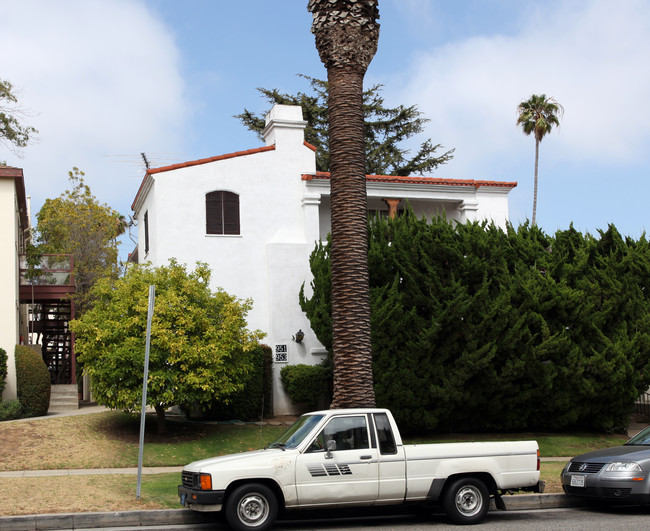 951-953 17th St in Santa Monica, CA - Building Photo - Building Photo