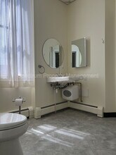 24 Common St in Waterville, ME - Building Photo - Building Photo