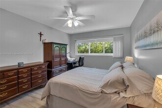 1340 NE 28th Ave in Pompano Beach, FL - Building Photo - Building Photo