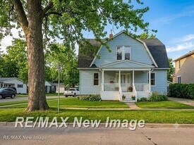 505 Yale St in Saginaw, MI - Building Photo