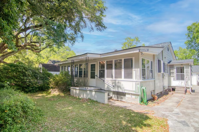 property at 426 Riverland Dr