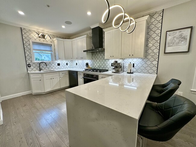 property at 222 Roslindale Ave