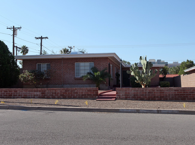 1822 E Lester St in Tucson, AZ - Building Photo - Building Photo