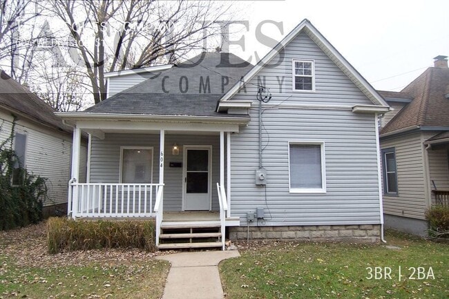 property at 604 W Division St