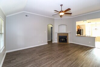 1609 Sawmill Creek Ln in Cordova, TN - Building Photo - Building Photo