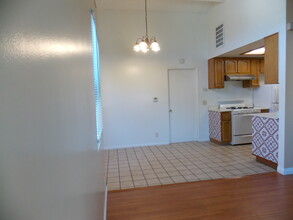 1810 S 4th St, Unit C in Alhambra, CA - Building Photo - Building Photo