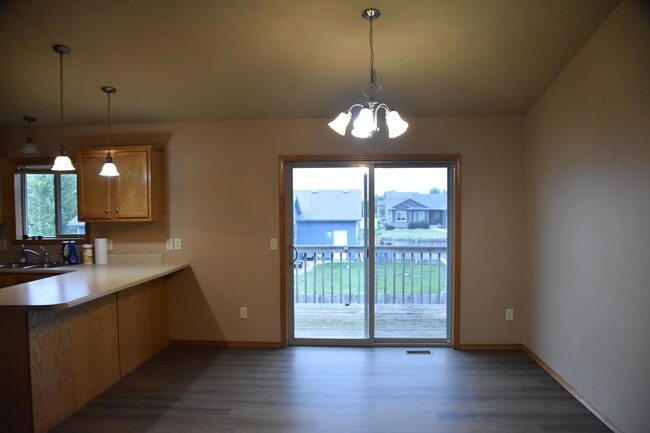 8102 S Hughes Ave, Unit 1