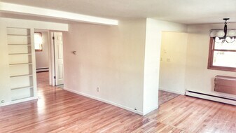 5834 Balsam Rd, Unit 3 in Madison, WI - Building Photo