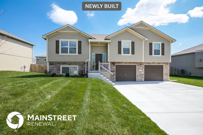 property at 515 Emerson Dr