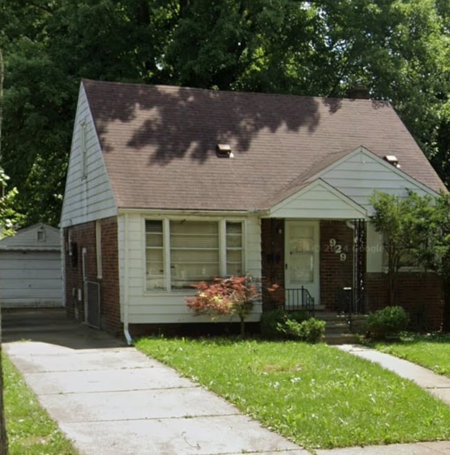 property at 929 Fairwood St