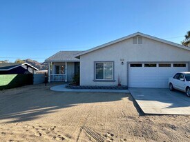 61819 Petunia Dr in Joshua Tree, CA - Building Photo