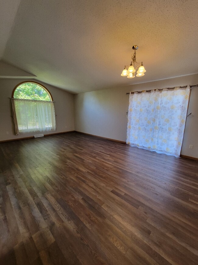 151891 Wisteria Ln in Wausau, WI - Building Photo - Building Photo