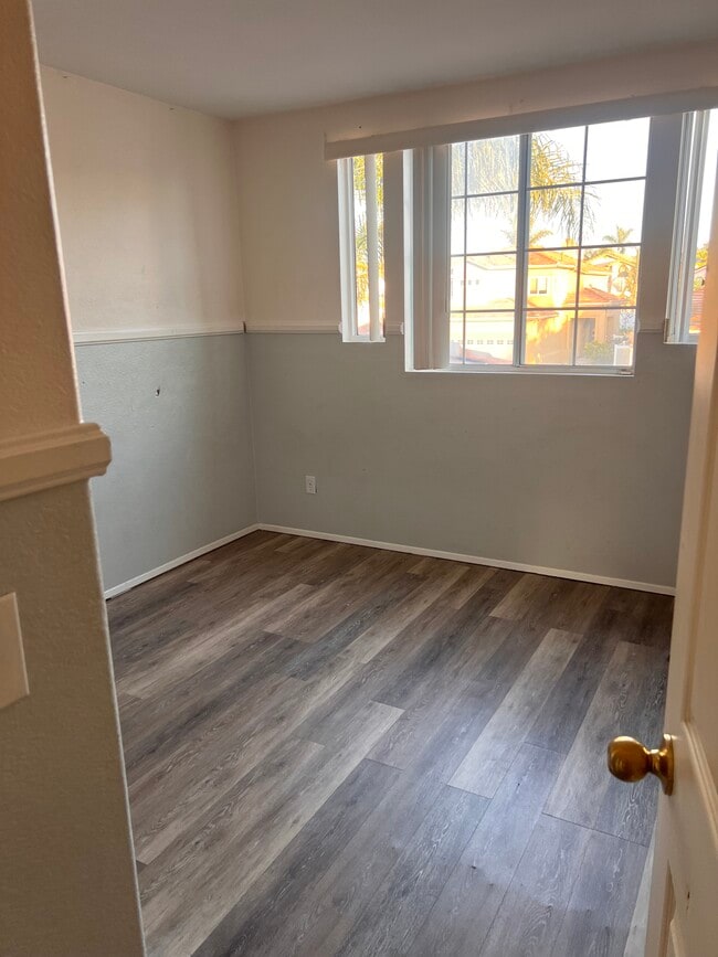 556 Almonte Pl in Chula Vista, CA - Building Photo - Building Photo