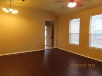 356 Armstrong Ln photo'