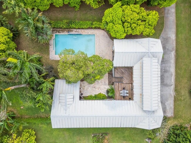 property at 19255 SW 260th St