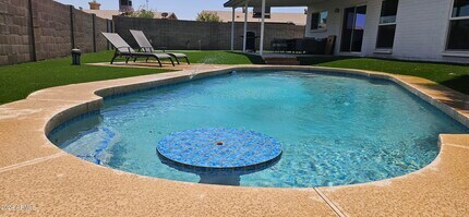 3941 S Roberts Rd in Tempe, AZ - Building Photo - Building Photo