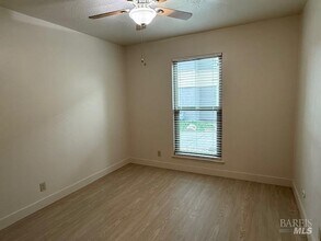 163 Virginia Hills Dr in Martinez, CA - Building Photo - Building Photo