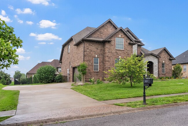 212 Hutchins Camp Terrace in Clarksville, TN - Building Photo - Building Photo